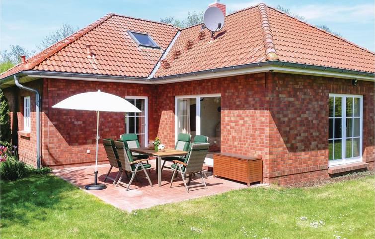 Ferienhaus für 6 Personen, mit Terrasse und Garten in Ahrenshagen-Daskow