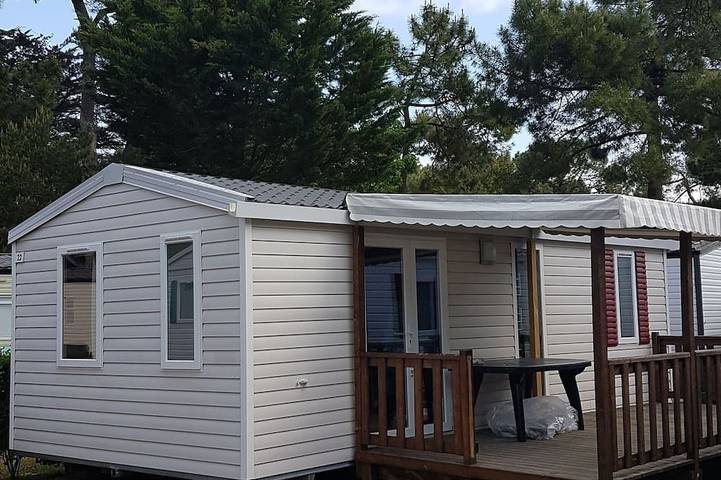 Camping pour 5 personnes, avec Terrasse et Piscine à Saint-Hilaire-de-Riez