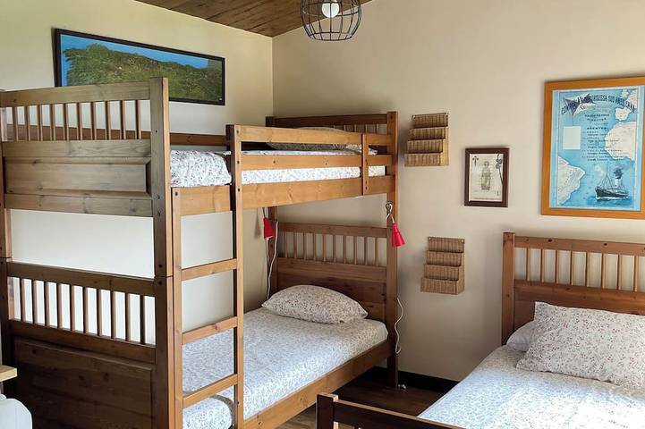 Unspoiled getaway,  superb ocean views house in a natural area in Cedeira, Rías Altas