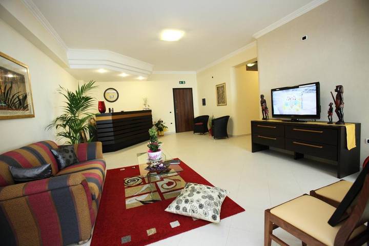 B&b per 3 persone, con Balcone e Giardino nonché Panorama a Gioia Tauro