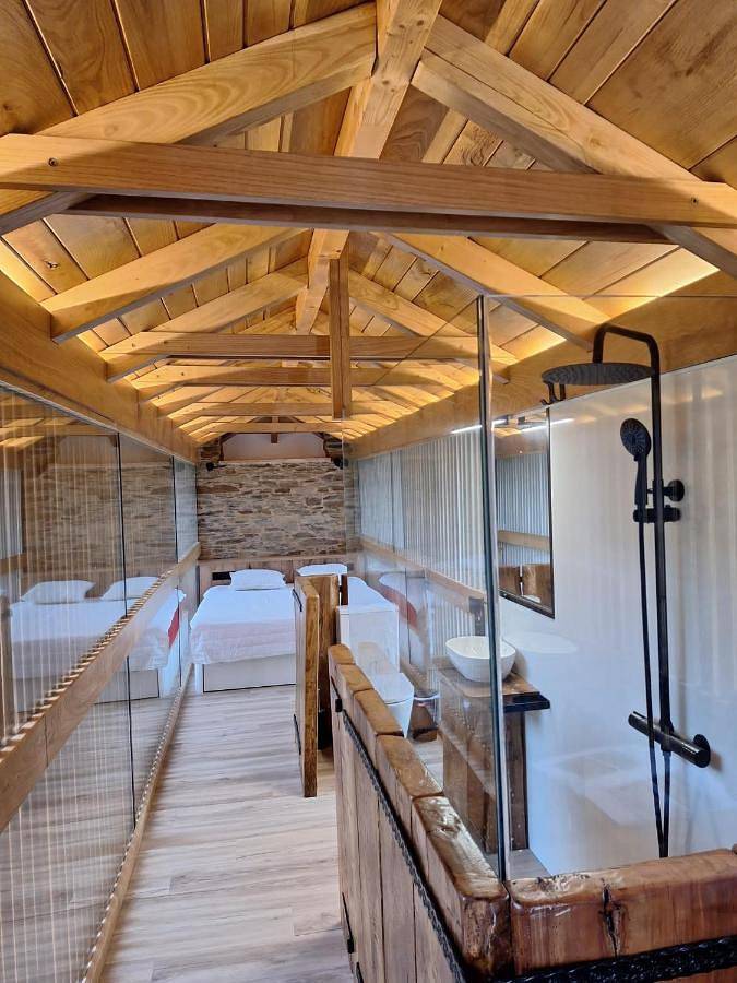 Tienda para 2 personas, con jardín y vistas en Galicia