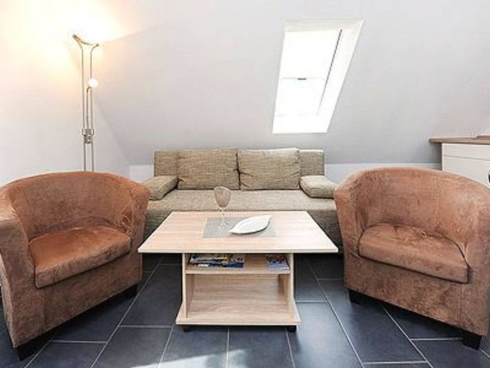Ferienwohnung für 2 Personen, mit Terrasse in Neuharlingersiel - 2