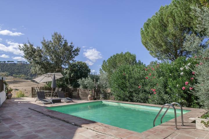 Casa rural para 10 personas, con Jardín en Ronda