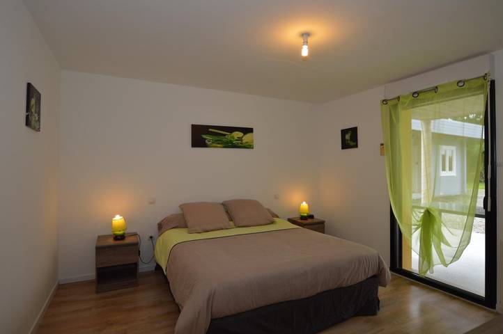 Gîte pour 4 personnes, avec jardin et terrasse ainsi que sauna et jacuzzi à Roz-sur-Couesnon - 3