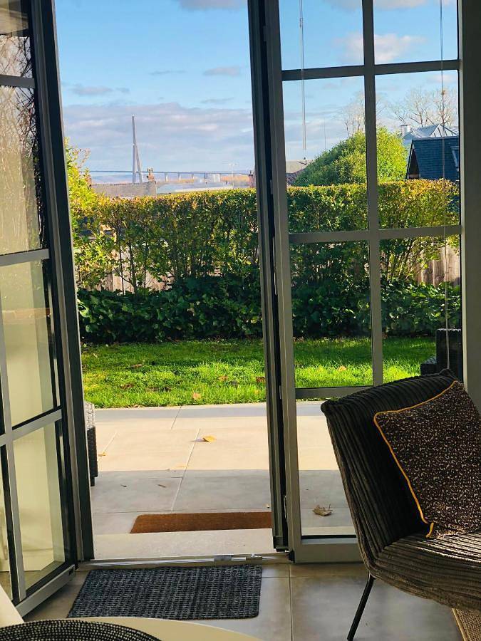 Appartement entier, Studio Apartment in Honfleur, Région de Lisieux