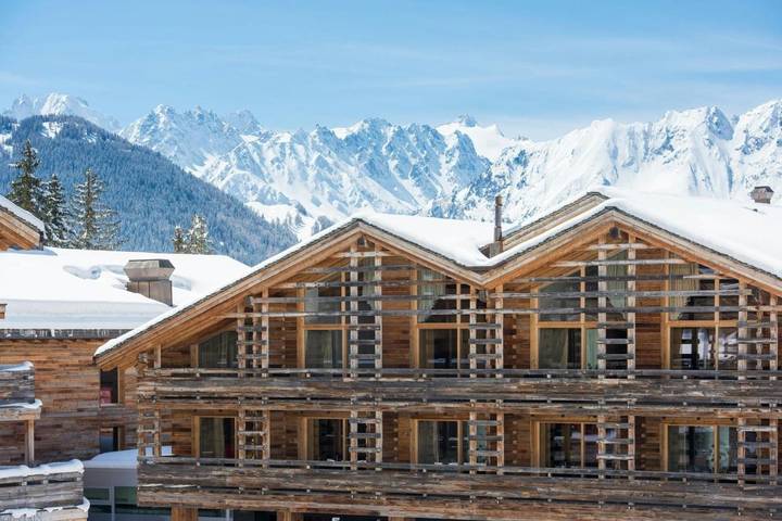 Hôtel pour 2 personnes, avec piscine et sauna ainsi que balcon et jacuzzi