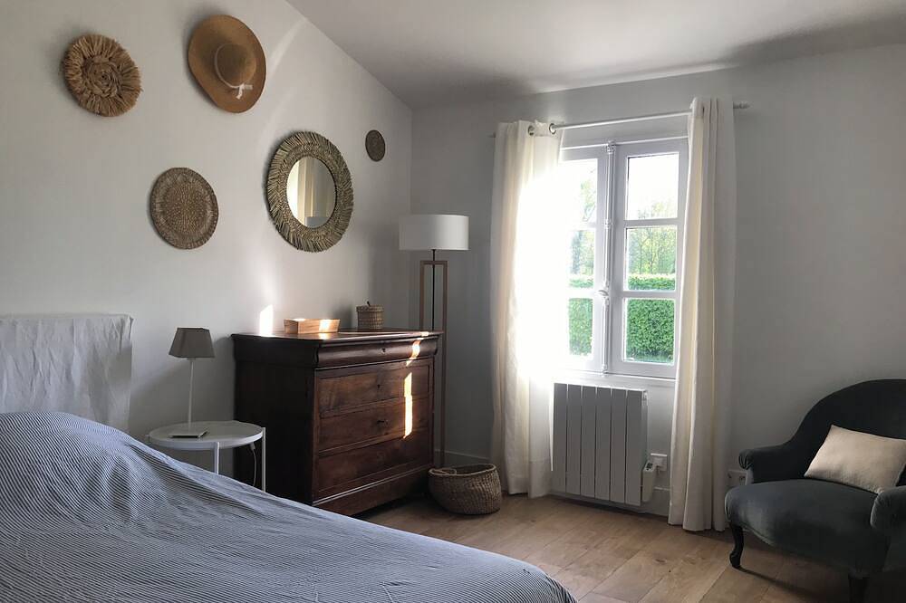 Family country house with swimming pool in Machecoul-Saint-Même, Valle del Loira