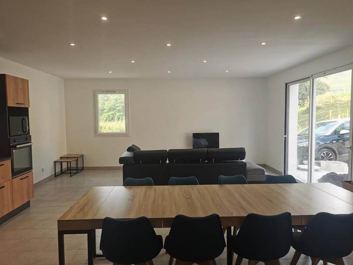 Location de vacances pour 10 personnes, avec terrasse et jacuzzi à Saint-Esteben - 4