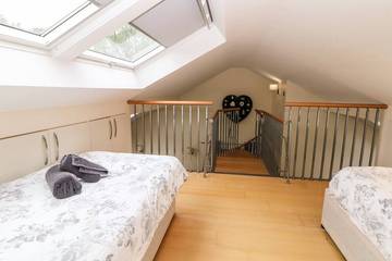 Log Cabin for 8 People in Stocksbridge, Sheffield, Photo 2