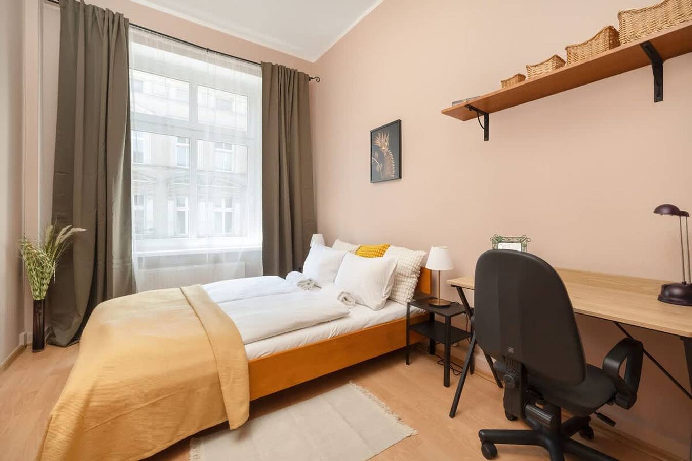 Appartamento intero, Probusa 7 in Wrocław in Breslavia, Niederschlesien
