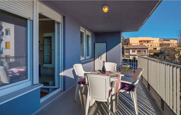 Ferienwohnung für 4 Personen, mit Balkon in Rijeka - 2