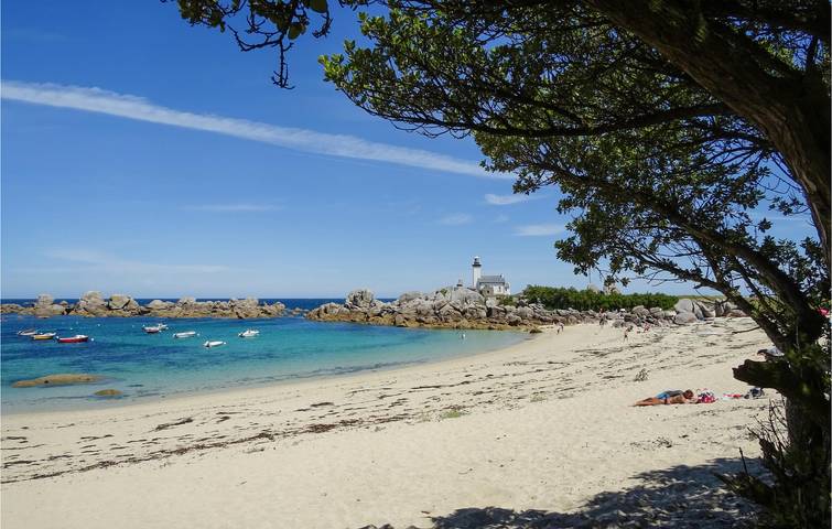 Location de vacances pour 6 personnes, avec terrasse et jardin à Plouguerneau - 3