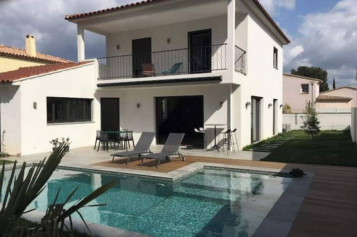 Villa pour 6 personnes, avec balcon et jardin à Saint-Cyr-sur-Mer