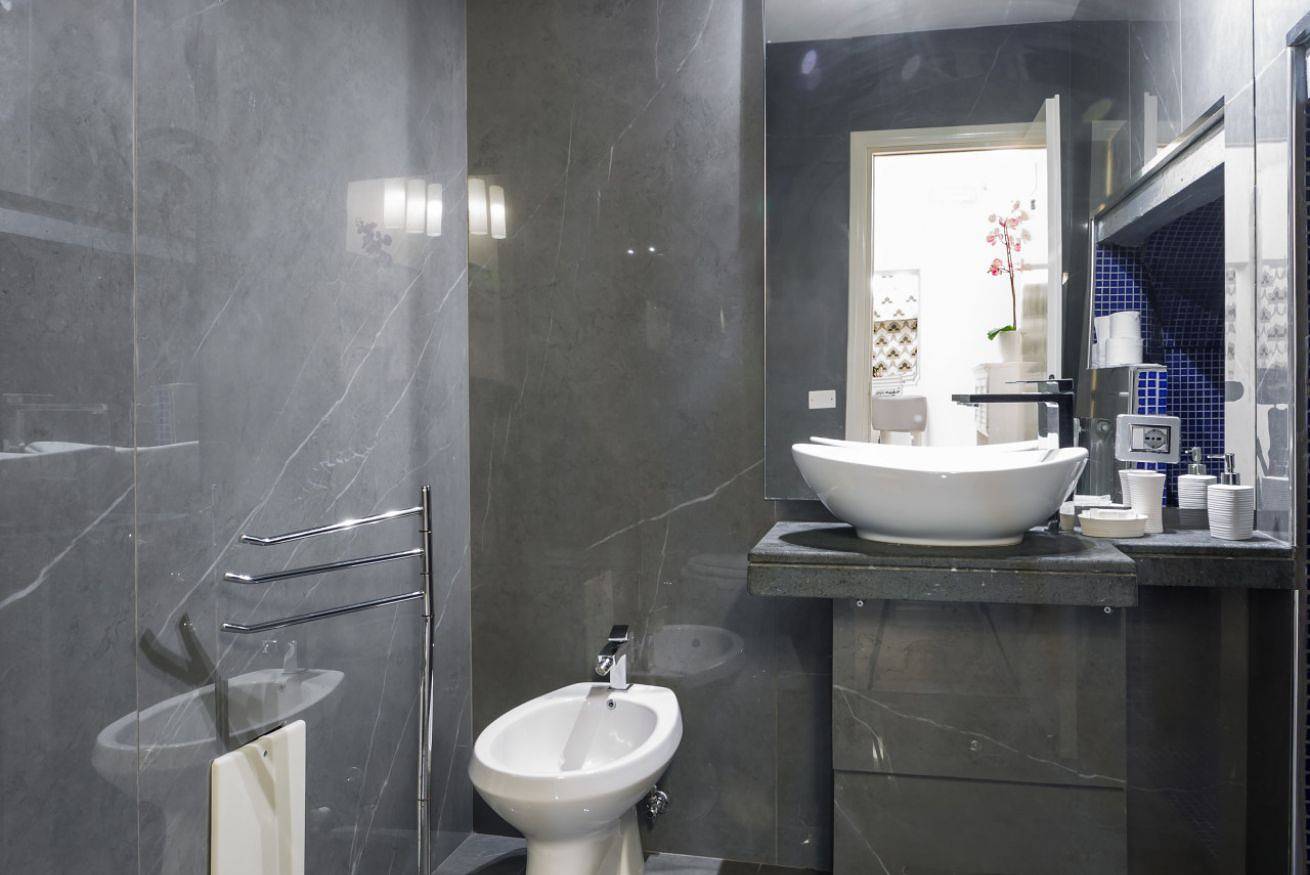 Entire apartment, Wellness Hm in Naples, Naples Province