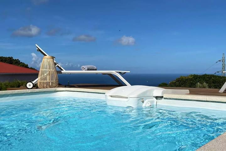 Location de vacances pour 6 personnes, avec jardin ainsi que piscine et vue à Gourbeyre - 2