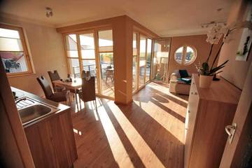 Ferienwohnung für 6 Personen, mit Balkon in Wieck (Greifswald)