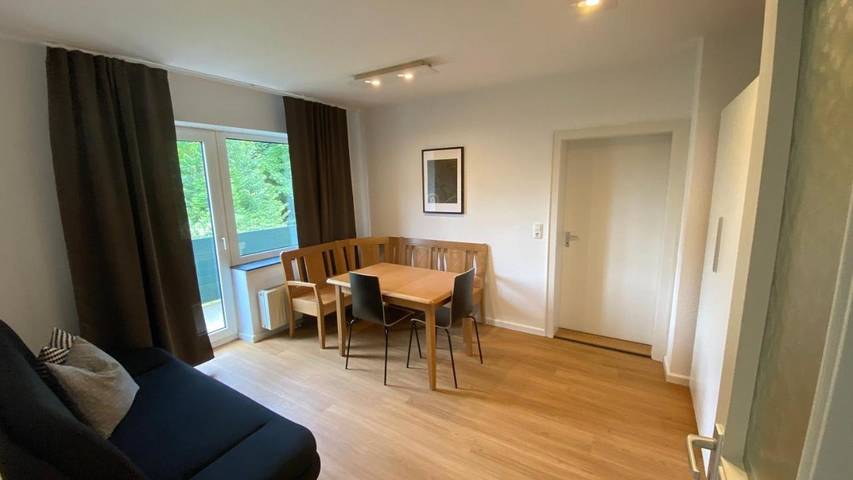 Ferienwohnung für 4 Personen, mit Ausblick und Garten sowie Balkon in Braunschweig - 3