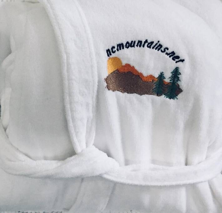 Gîte pour 10 personnes, avec jacuzzi et balcon dans Almond (Caroline du Nord) - 2