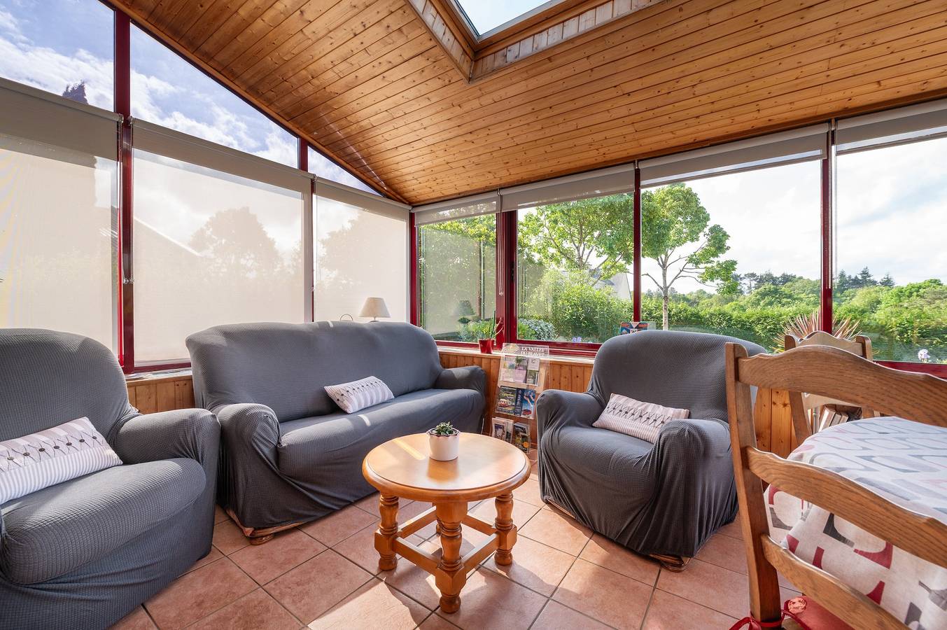 Holiday Home 'Refuge Du Blavet' with Private Terrace, Private Garden and Wi-Fi in Saint-Barthélemy (France), Pontivy region