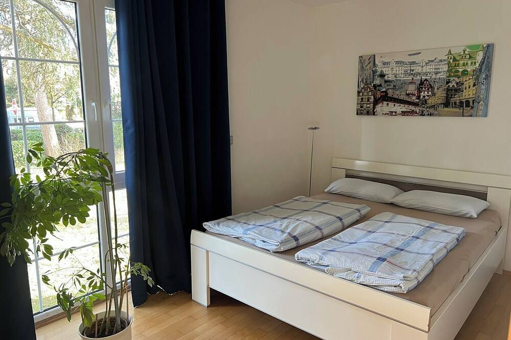 Ganze Wohnung, Exklusive Stadtvilla am See \"Symphonie-Villa\" - Musikerviertel - 200 m zum See in Schmuggler Bucht, Konstanz