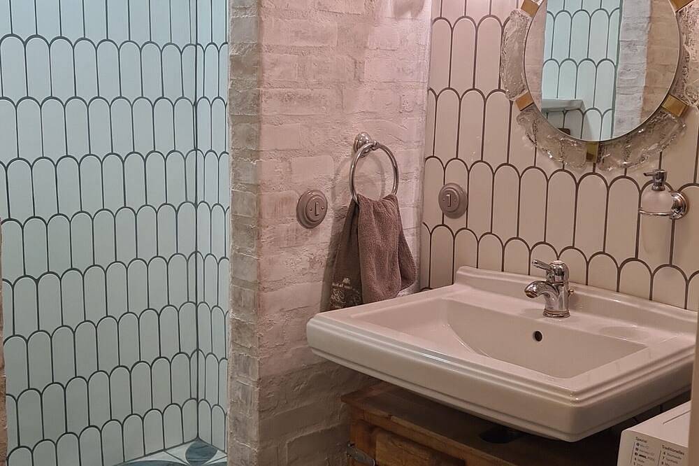Ganze Wohnung, Neu renovierte Altstadt Wohnung in Landsberg am Lech, Romantische Straße