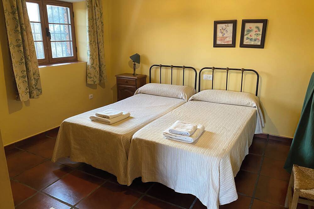 Detached 4 bedroom villa with private pool in Valencia de Alcántara, Cáceres und Umgebung