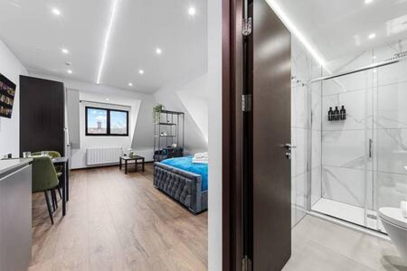 Entire apartment, Luxury Spacious 2 person Suite in North London in London, South East England