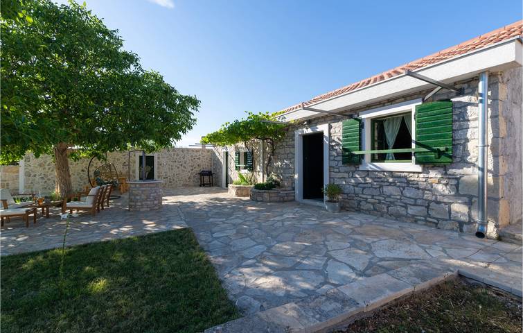 Ferienhaus für 6 Personen, mit Terrasse - 1