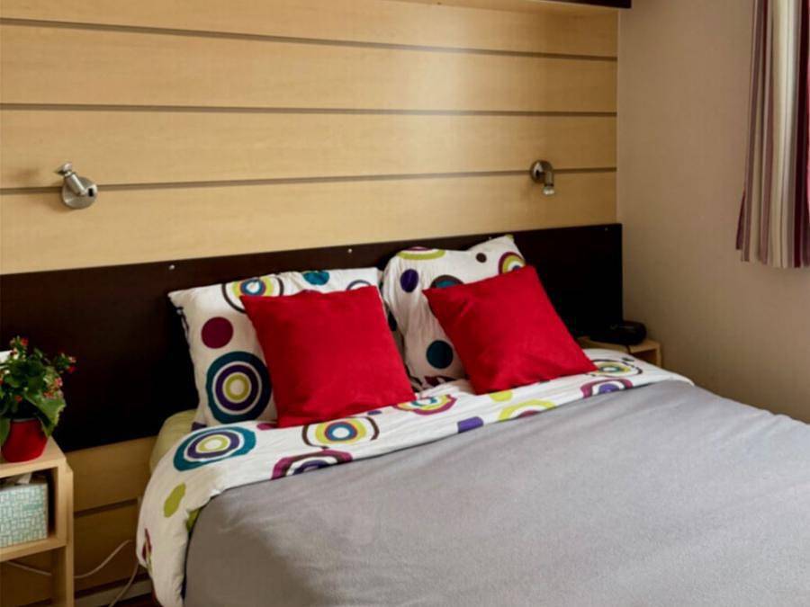 Camping Paradis - Village De Vacances La Gineste - Mobilhome 4 personas - Cottage Premium in Arnac, Región de Aurillac