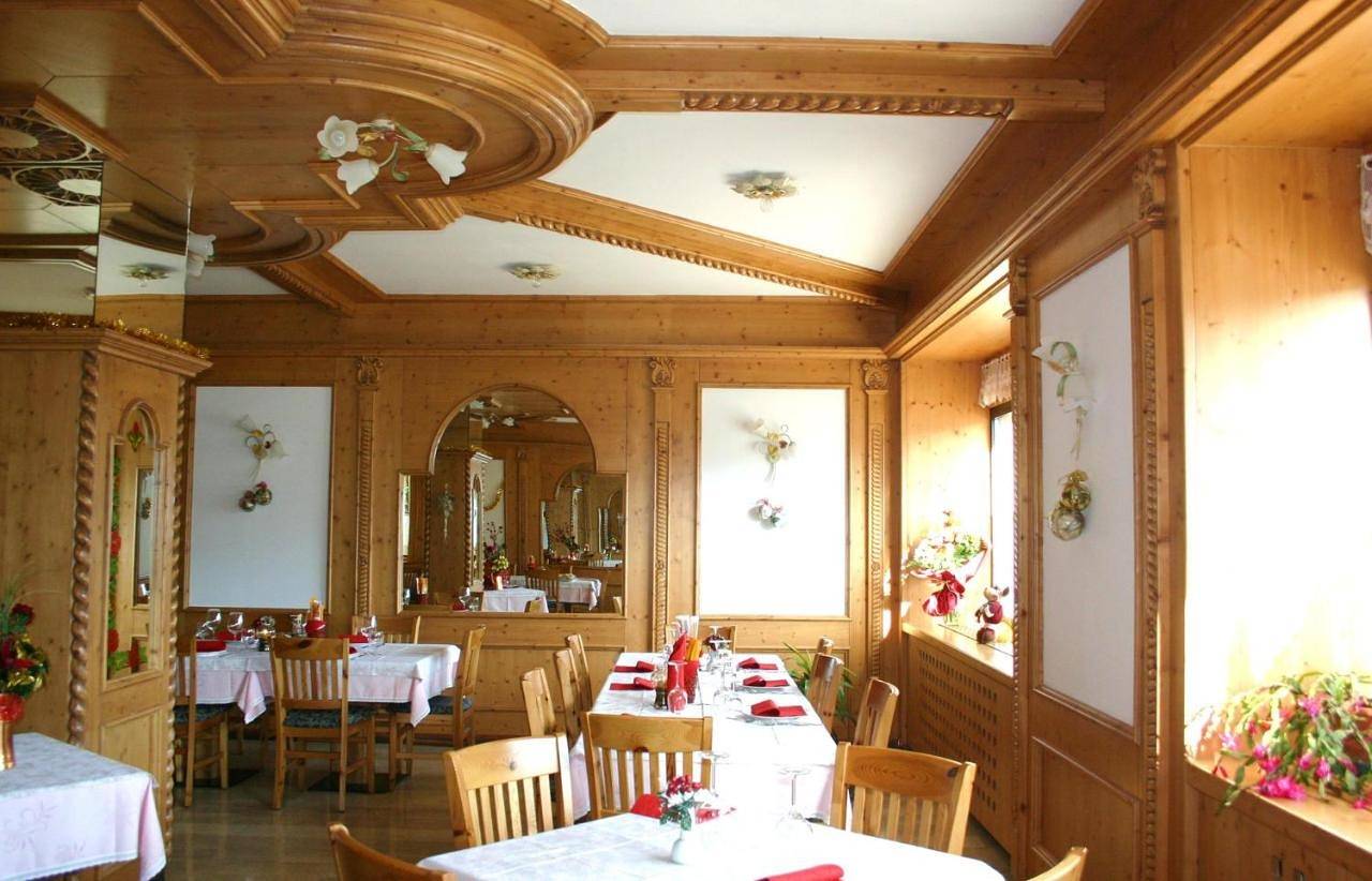 Double or Twin Room with Private Bathroom in Riva di Vallarsa, Vallarsa