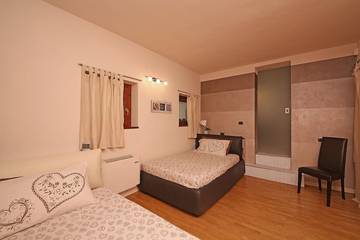 Chalet für 10 Personen in Salò, Gardasee-Berge, Bild 3