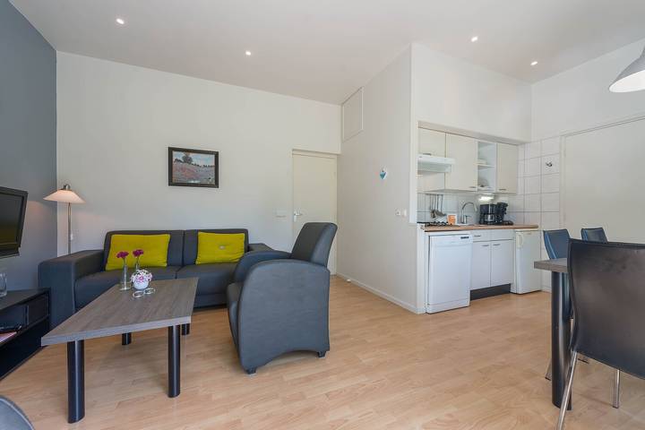 Bungalow für 2 Personen, mit Balkon/Terrasse und Terrasse in Europa - 3