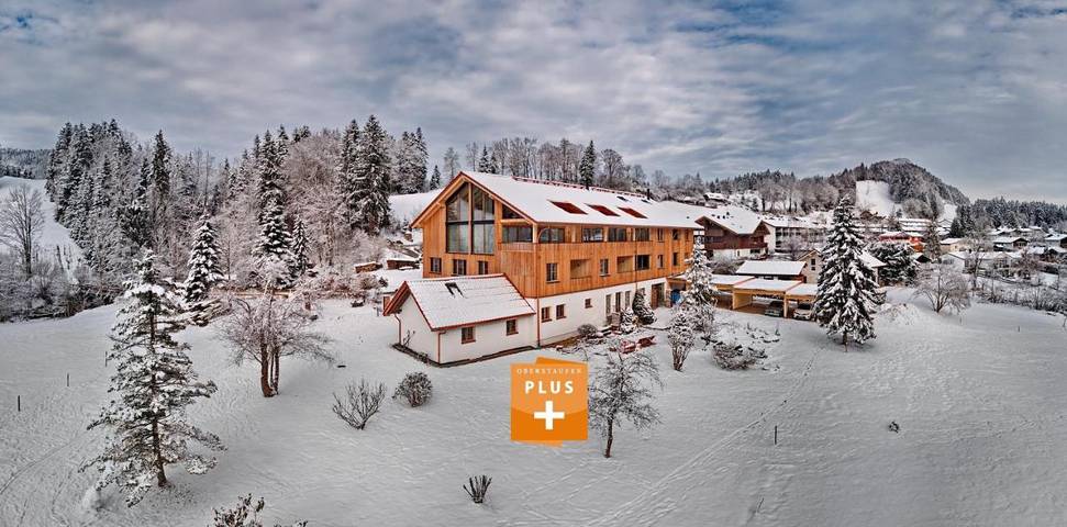 Hütte für 4 Personen, mit Seeblick und Garten sowie Ausblick und Sauna in Oberstaufen