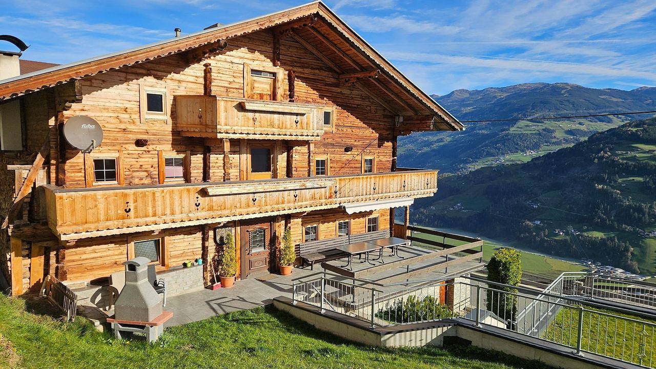 Ferienhaus für 14 Personen (140 m²) in Hippach in Hippach, Tiroler Unterland