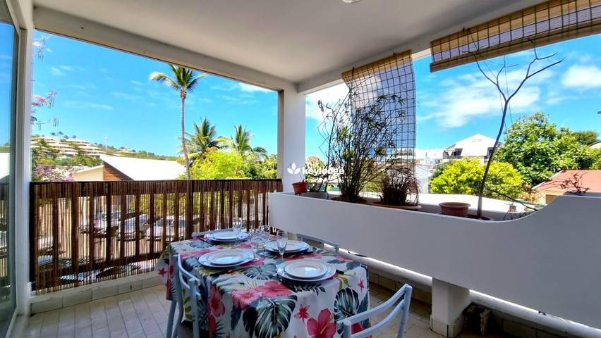 Gîte pour 2 personnes, avec terrasse dans Office De Tourisme De Saint Paul - 2
