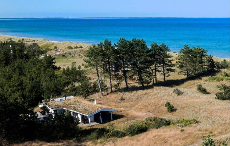 Ferienhaus für 6 Personen, mit Terrasse in Bratten
