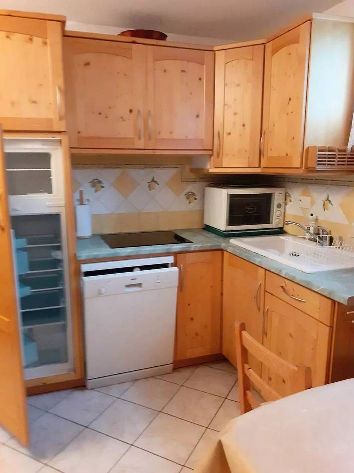 Gîte pour 6 personnes à Saint-Jean-d'Arves - 2