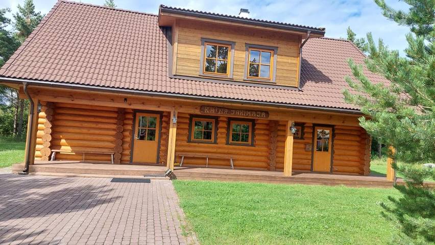 Casa de vacaciones para 7 personas, con sauna además de jardín y jacuzzi - 1