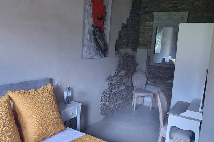 Chambre d’hôte pour 2 personnes à Porri - 2