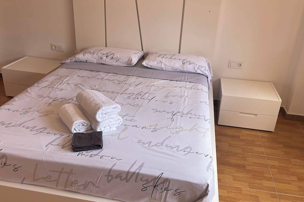 Apartamento entero, Bahía Sur Deluxe. Moderno apartamento en complejo de ocio Bahía Sur in San Fernando, Costa de la Luz