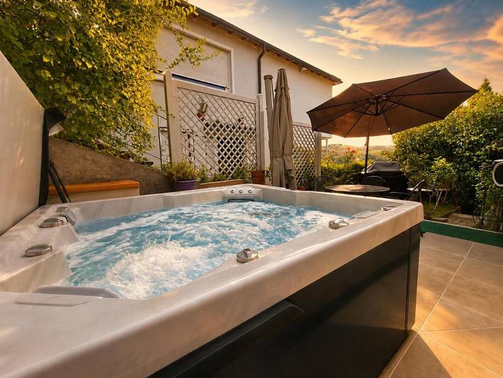 Ferienwohnung für 7 Personen, mit Balkon und Terrasse sowie Whirlpool und Garten in Bad Ems - 4