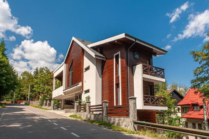 Gîte pour 4 personnes, avec jardin et vue à Sinaia - 2