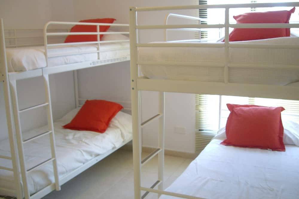 Prime Sea Front Villa, 1 min à pied du village / plage / marina, piscine, climatisation, Uktv, Wifi in Playa de los Guíos, Santiago del Teide