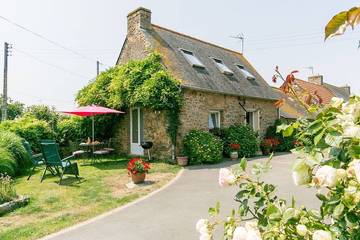 Villa pour 2 personnes, avec jardin, animaux acceptés en Bretagne