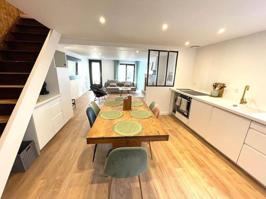 Two-Bedroom House in Petit-Fort-Philippe, Gravelines