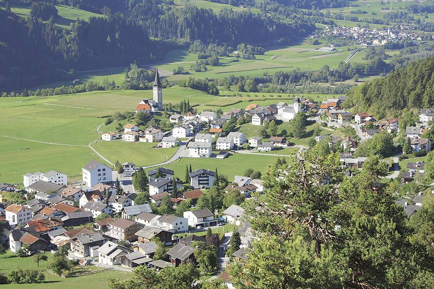 Ganze Ferienwohnung, Apartment Piz Mundaun - Apartment Piz Mundaun, 83qm, 2 Schlafzimmer, max. 4 Personen in Sagogn, Flims Laax Falera