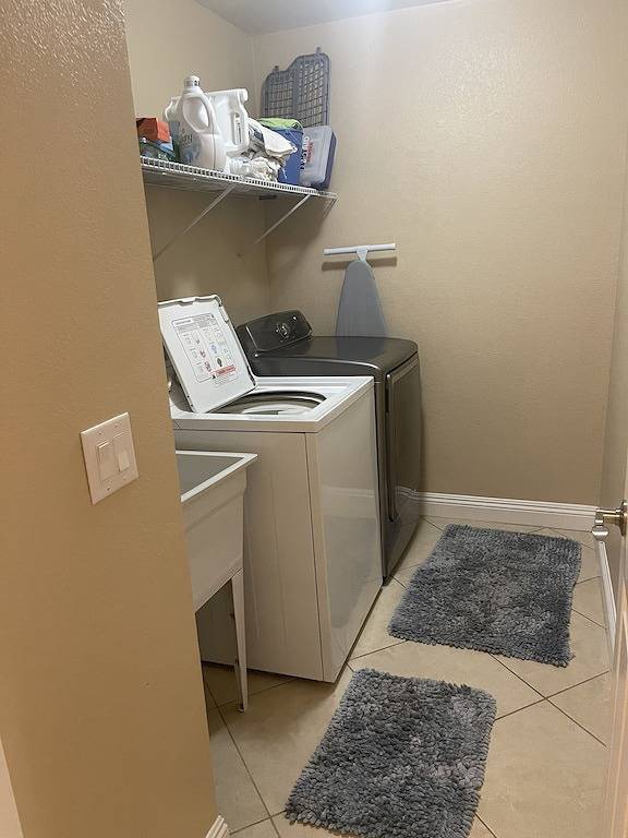 Ganze Wohnung, 3 Bedroom Condo in Las Vegas Strip, Paradise