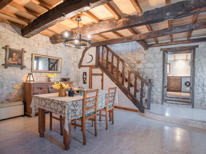 Gîte pour 2 personnes, avec piscine ainsi que terrasse et jardin dans le Tarn-et-Garonne - 4