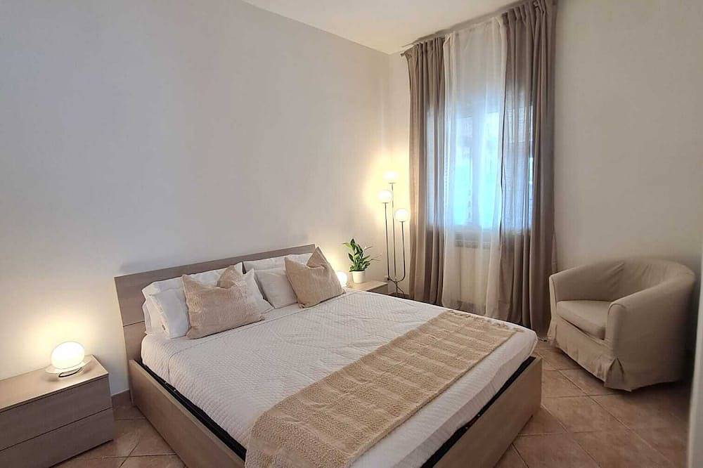 Fiumicino detached house: \" The Nest \".  Airport, Sea, Rome. in Fiumicino, Provincia de Roma
