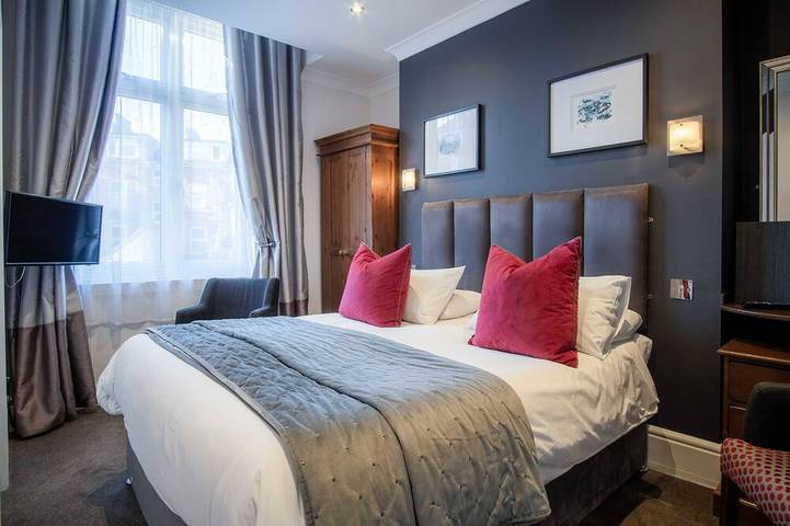 Bed and breakfast for 2 people in Yorkshire